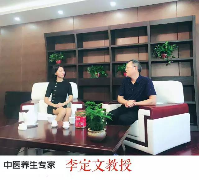 中醫(yī)養(yǎng)生專家談“三伏天”食療養(yǎng)生秘訣，細莫紅糖堅果茶為貼心美食。